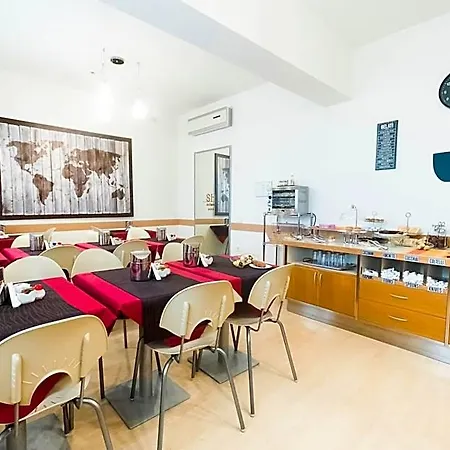 מלון Stilhotel סיניה