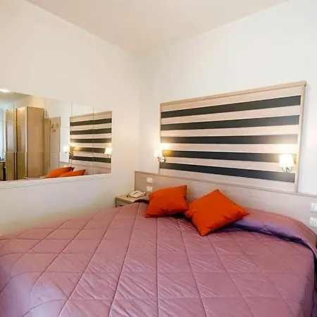 מלון Stilhotel 3*