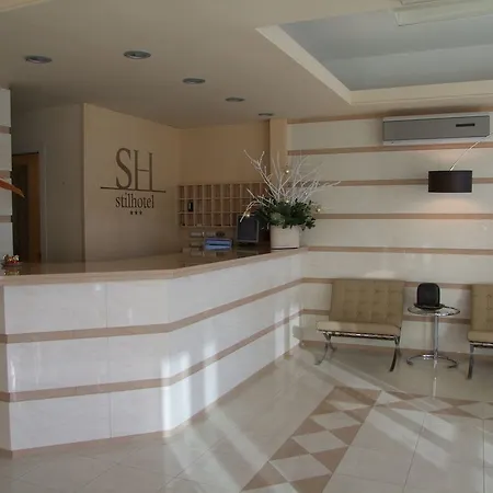 Stilhotel Otel 3*