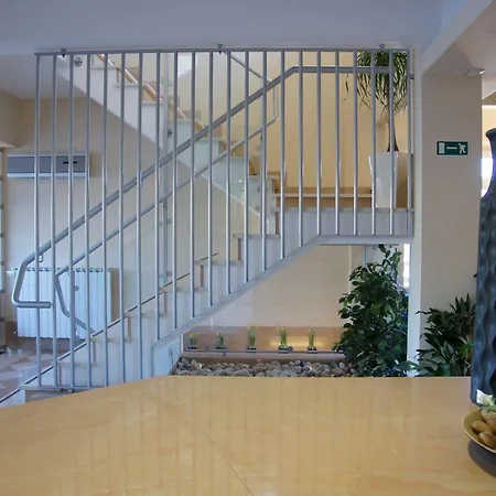 Stilhotel 3* סיניה